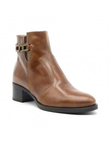 NEROGIARDINI LEATHER LOW ANKLE BOOTS...
